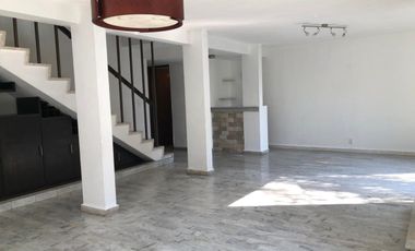 CASA EN RENTA EN BOULEVARES LOMAS VERDES