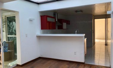 CASA EN RENTA EN BOULEVARES LOMAS VERDES