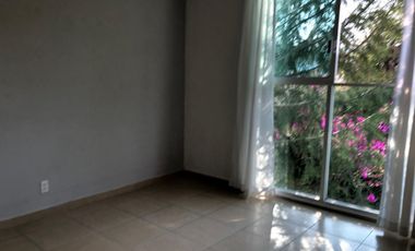 CASA EN RENTA EN BOULEVARES LOMAS VERDES