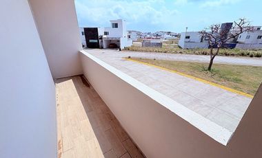 Casa en renta en Veracruz frente a area verde Fracc. Real Manginga