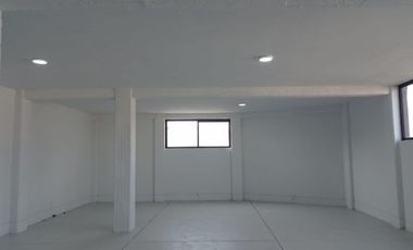 Bodega u Oficinas en Renta  Ubicada en el Mercado de Abastos de Guadalajara Jal.