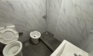 DEPTO 2 AMBIENTES A ESTRENAR | BALCÓN | COCHERA | CASTELAR NORTE