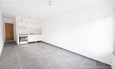 DEPTO 2 AMBIENTES A ESTRENAR | BALCÓN | COCHERA | CASTELAR NORTE