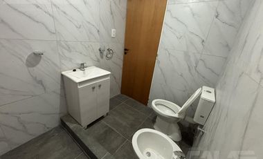 DEPTO 2 AMBIENTES A ESTRENAR | BALCÓN | COCHERA | CASTELAR NORTE