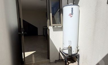 CASA UBICADA  EN Av. Fuente de Barcaza, San Andrés Ocotlán