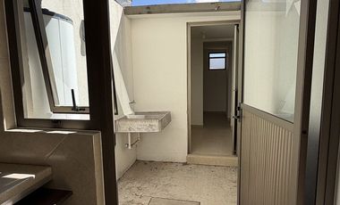 CASA UBICADA  EN Av. Fuente de Barcaza, San Andrés Ocotlán