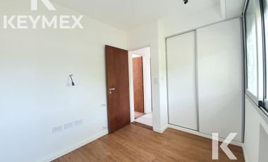 ALQUILER CASA Gonnet 3 DORMITORIOS A ESTRENAR