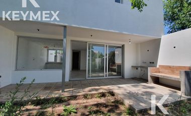 ALQUILER CASA Gonnet 3 DORMITORIOS A ESTRENAR
