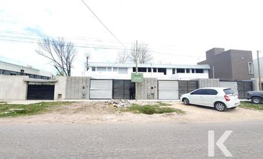 ALQUILER CASA Gonnet 3 DORMITORIOS A ESTRENAR