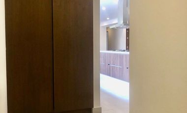 Renta moderno departamento Lomas Country Interlomas con terraza