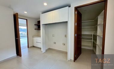 Renta moderno departamento Lomas Country Interlomas con terraza