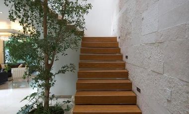 Casa en Renta en Puerta del Bosque, Zapopan | 3 Recámaras y Estudio | Lujo y Seg