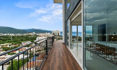 Condo Zoho PH 1401 Torre 2