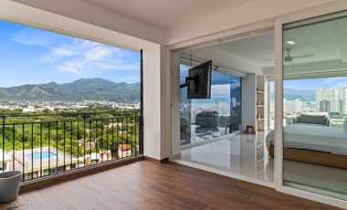 Condo Zoho PH 1401 Torre 2