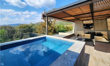 RENTA DE TOWN HOUSE EN RESIDENCIAL VALLE DE BRAVO