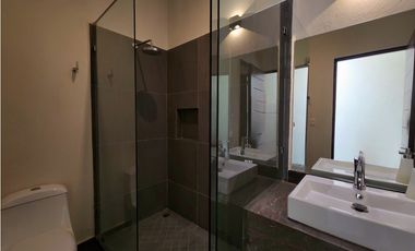 RENTA DE TOWN HOUSE EN RESIDENCIAL VALLE DE BRAVO