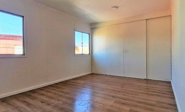 Arriendo de casa de 3 dormitorios, en La Cruz,  Disponible desde 1 febrero 2026.  $530.000