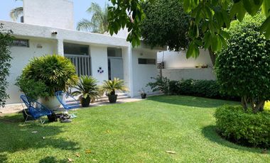 Casa en  Venta en el Lago de Tequesquitengo, Morelos