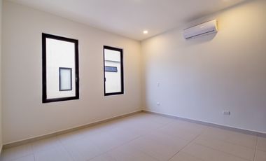 Casa en Venta en Río, Av. Huayacán, Cancún