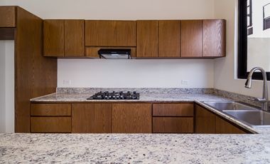 Casa en Venta en Río, Av. Huayacán, Cancún