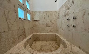 Casa frente a la Laguna en Pok Ta Pok, Cancún