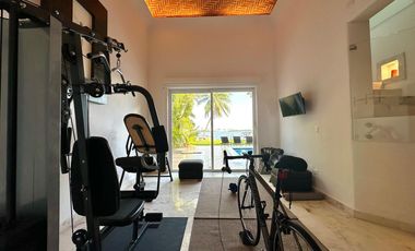 Casa frente a la Laguna en Pok Ta Pok, Cancún