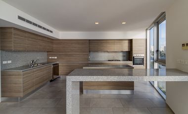 Renta Departamento , 4 recamaras, Torres Doradas, Isla Dorada, Cancun