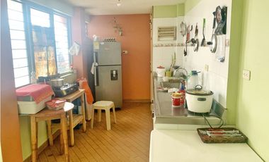 VENDO CASA/HOTEL CON 18 HABITACIONES POR LA 13