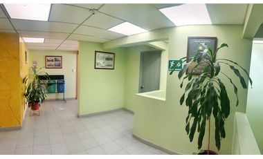 VENDO CASA/HOTEL CON 18 HABITACIONES POR LA 13