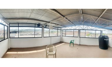 VENDO CASA/HOTEL CON 18 HABITACIONES POR LA 13