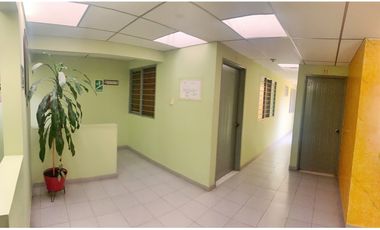 VENDO CASA/HOTEL CON 18 HABITACIONES POR LA 13