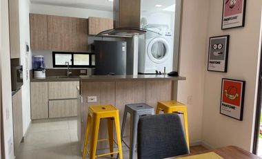 Arriendo casa de dos niveles en Cajica en Conjunto Cerrado.