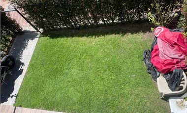 Arriendo casa de dos niveles en Cajica en Conjunto Cerrado.