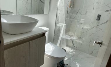 Arriendo casa de dos niveles en Cajica en Conjunto Cerrado.