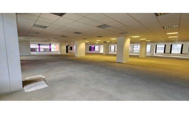 ARRIENDO OFICINA   710M2 TORRE EMPRESARIAL  OBRA GRIS CHICO