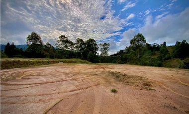 VENTA ESPECTACULAR LOTE EN PARCELACIÓN GUARNE