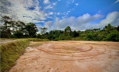 VENTA ESPECTACULAR LOTE EN PARCELACIÓN GUARNE