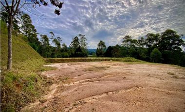 VENTA ESPECTACULAR LOTE EN PARCELACIÓN GUARNE