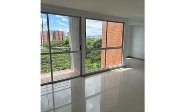 VENDO APARTAMENTO REMANSOS DEL LILI PASEO CALI SUR
