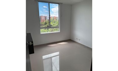 VENDO APARTAMENTO REMANSOS DEL LILI PASEO CALI SUR