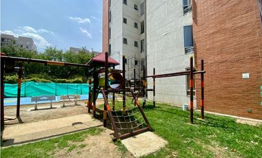 VENDO APARTAMENTO REMANSOS DEL LILI PASEO CALI SUR