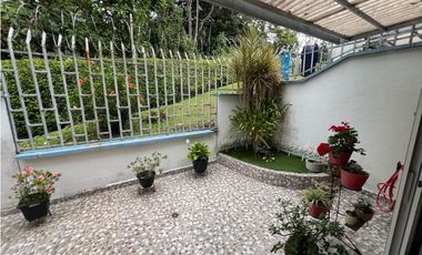 Casa en conjunto cerrado en venta, norte de Armenia