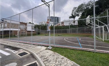 Casa en conjunto cerrado en venta, norte de Armenia