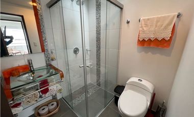 Casa en conjunto cerrado en venta, norte de Armenia