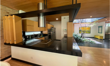 CASA  EN ARRIENDO SECTOR EL ATRAVESADO - ENVIGADO