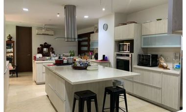 Apartamento con vista Frontal a Playa Salguero - 005R