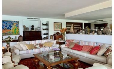 Apartamento con vista Frontal a Playa Salguero - 005R