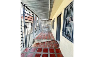 SE ARRIENDA CASA PRIMER  PISO BARRIO BOSQUES DE MARACAIBO TULU