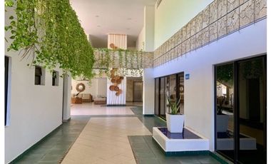 Confortable Apartamento en Primera Línea - 005 R