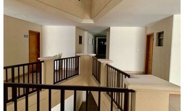 Confortable Apartamento en Primera Línea - 005 R